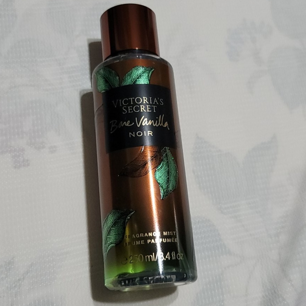 Victoria's Secret Bare Vanilla Noir